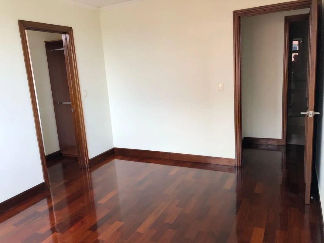 Alquiler de Apartamento San Angel Zona 14 — Apartamento en Alquiler en Zona 14, Guatemala, Ciudad — foto 11 de 15