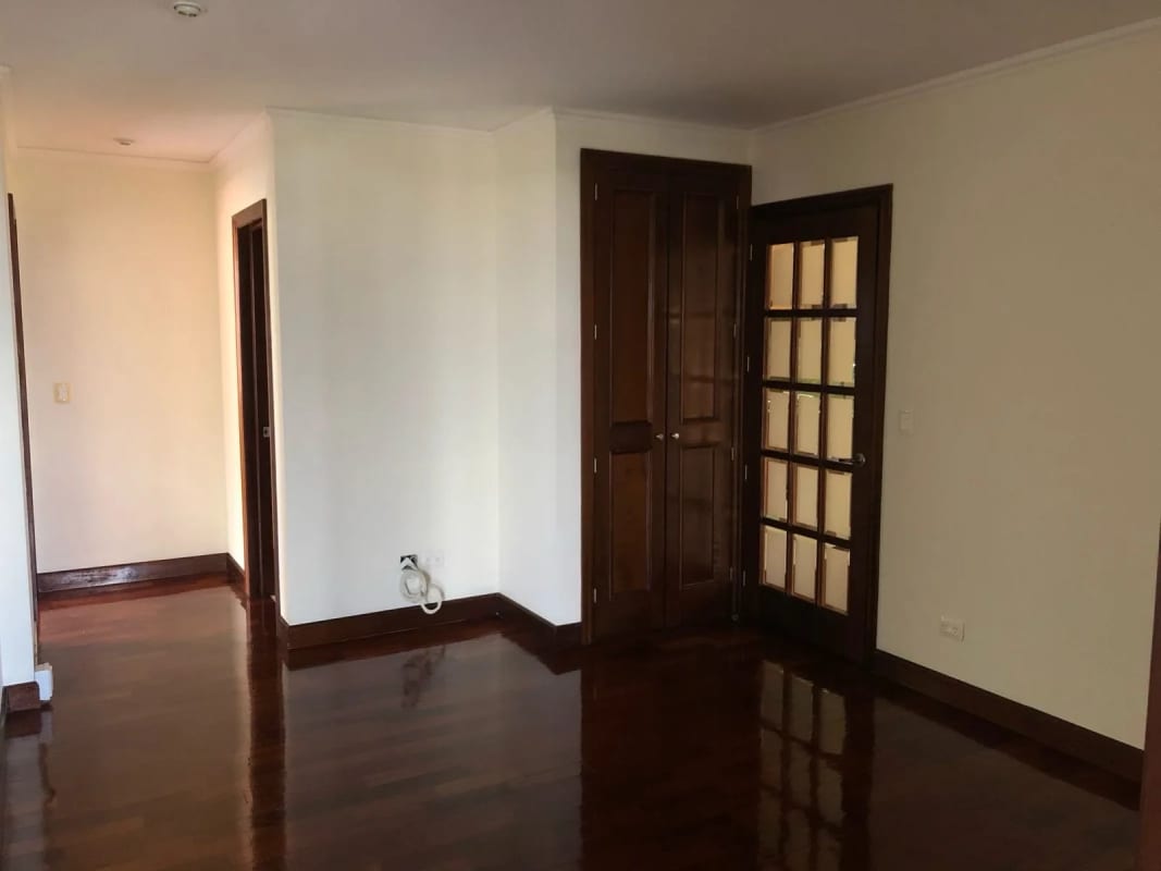 Apartamento en Venta Edificio Antiguo Zona 14 — Apartamento en Venta en Zona 14, Guatemala, Ciudad — foto 10 de 15