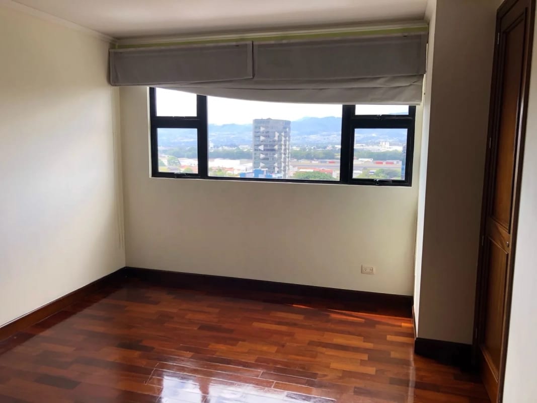 Apartamento en Venta Edificio Antiguo Zona 14 — Apartamento en Venta en Zona 14, Guatemala, Ciudad — foto 9 de 15