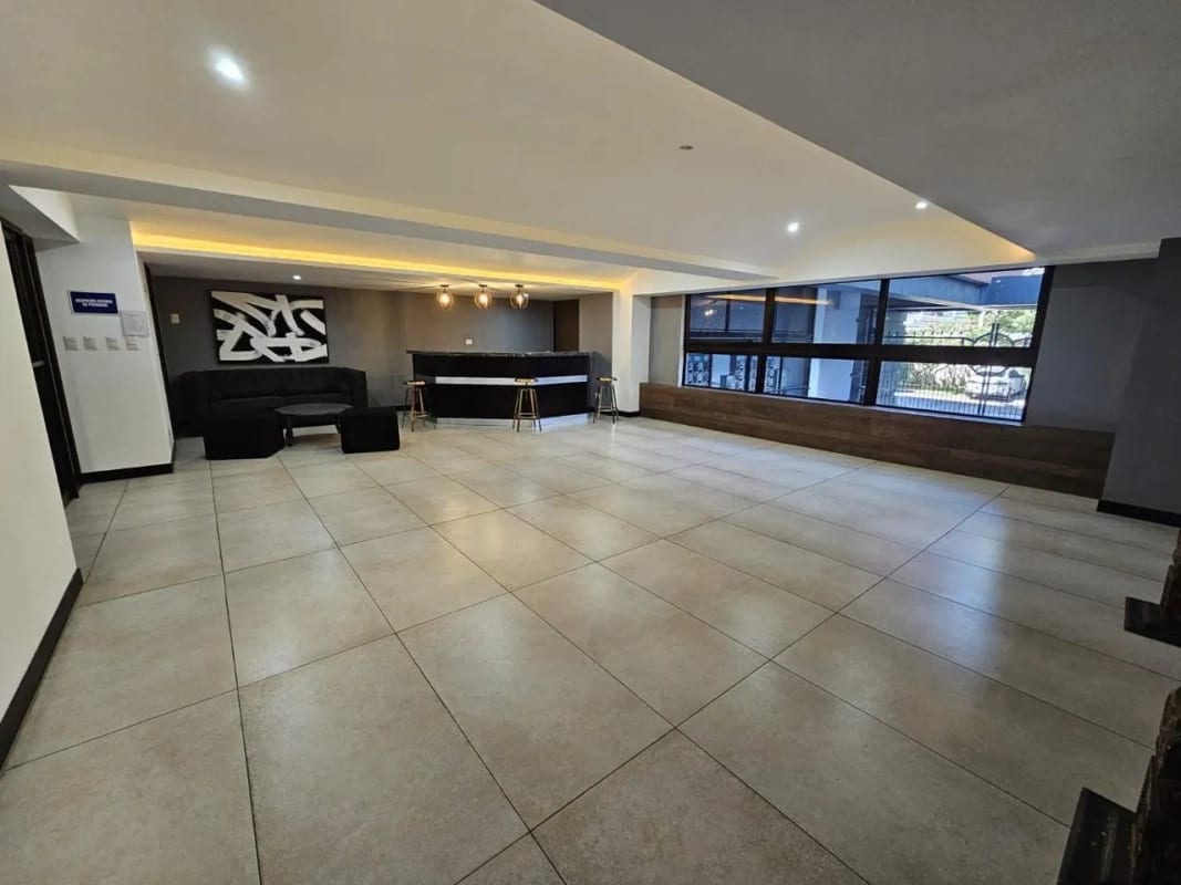 Apartamento en renta, amueblado en zona 15, VH1, Fontainebleau — Apartamento en Alquiler en Fontainebleau, Zona 15, Guatemala, Ciudad — foto 4 de 14