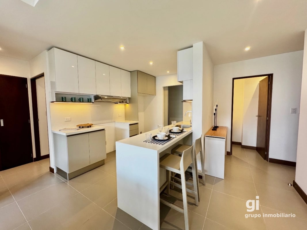 Apartamento de 2 dormitorios en venta en zona 13 - 13
