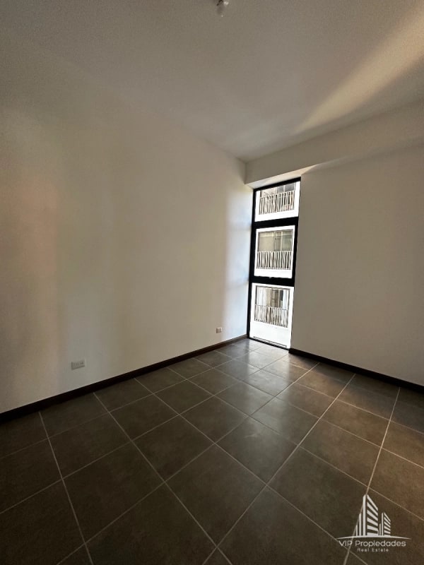 Apartamento en alquiler-Edificio Quince Esquina, Z.15 VHI - 8