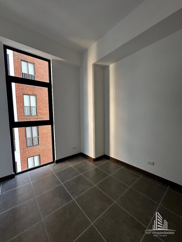 Apartamento en alquiler-Edificio Quince Esquina, Z.15 VHI - 7