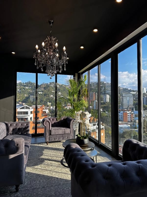 Apartamento en alquiler-Edificio Quince Esquina, Z.15 VHI — Apartamento en Alquiler en Quince Esquina, Zona 15, Guatemala, Ciudad — foto 4 de 11