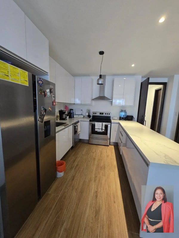 Apartamento en renta y venta Lirios 3 de Cayala - 6