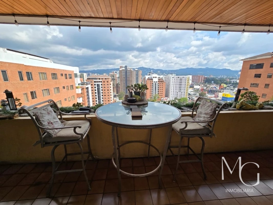 APARTAMENTO EN VENTA EN VÍA MARIS ZONA 10 - 8