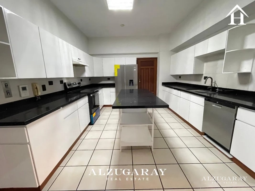 APTO AMPLIO C/ VISTA, Z.14 2 HAB. / EDIFICIO EXCLUSIVO - 10