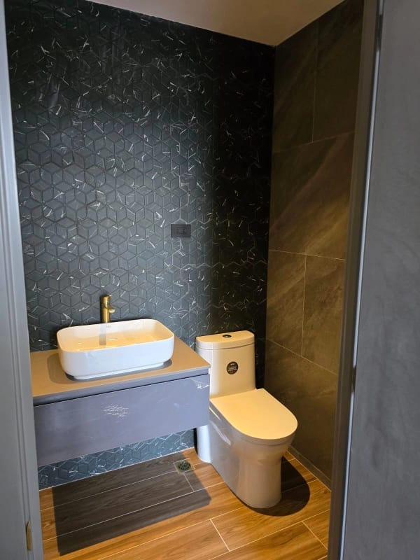 APARTAMENTO EN VENTA ATARAH ZONA 10 — Apartamento en Venta en Atarah, Zona 10, Guatemala, Ciudad — foto 2 de 3