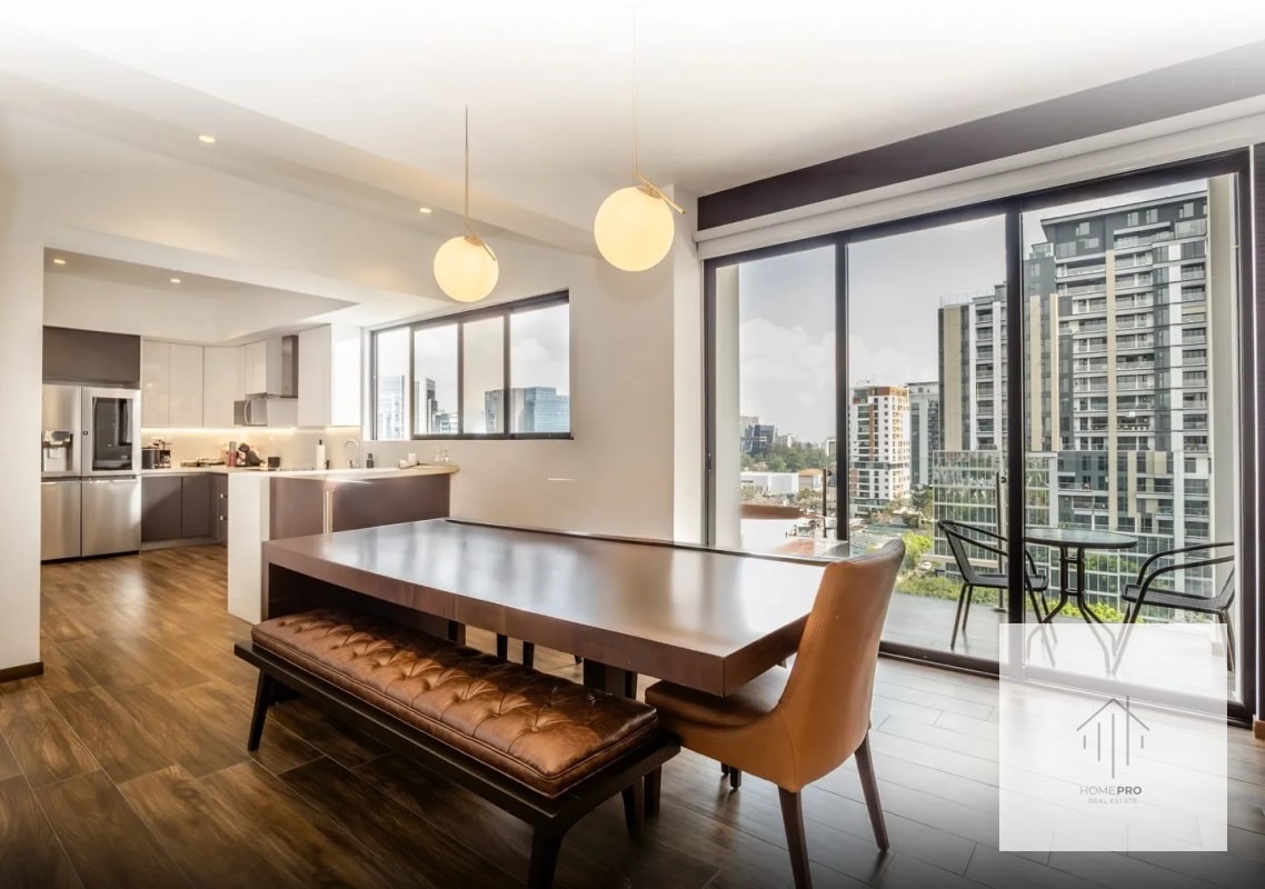 Apartamento Amueblado en Venta o Renta en Zona 10 - 12