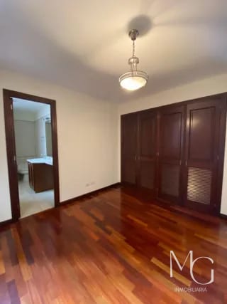 Apartamento en venta zona 14 — Apartamento en Venta en Zona 14, Guatemala, Ciudad — miniatura 7 de 11