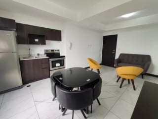 Apartamento en renta, amueblado en zona 15, VH1, Fontainebleau — Apartamento en Alquiler en Fontainebleau, Zona 15, Guatemala, Ciudad — miniatura 1 de 14