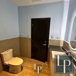 Apartamento en renta en Lirios II de Cayalá (ambientes amplios) — Apartamento en Alquiler en Lirios de Cayalá I, Zona 16, Guatemala, Ciudad — miniatura 9 de 10