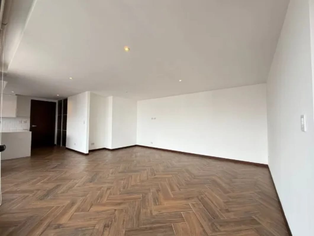 Apto en renta en NAORI zona 10 — Apartamento en Venta en Naori, Zona 10, Guatemala, Ciudad — foto 4 de 5