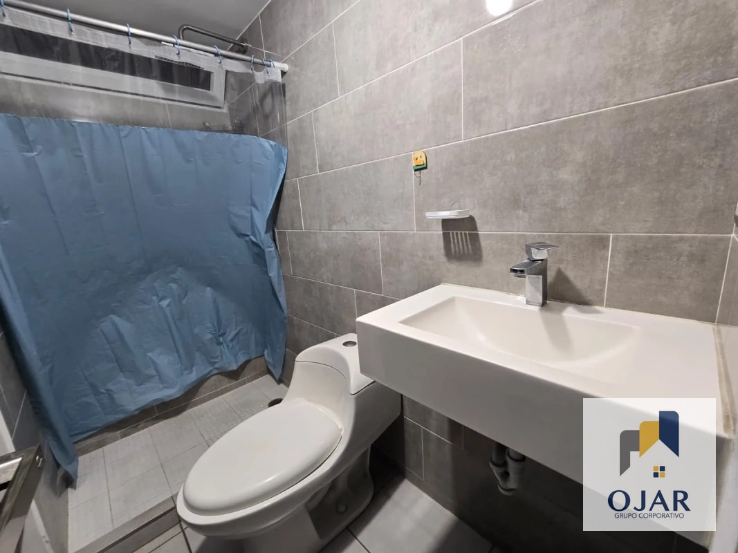 Apartamento en Venta zona 11, Condominio Vistas de las Charcas - 5
