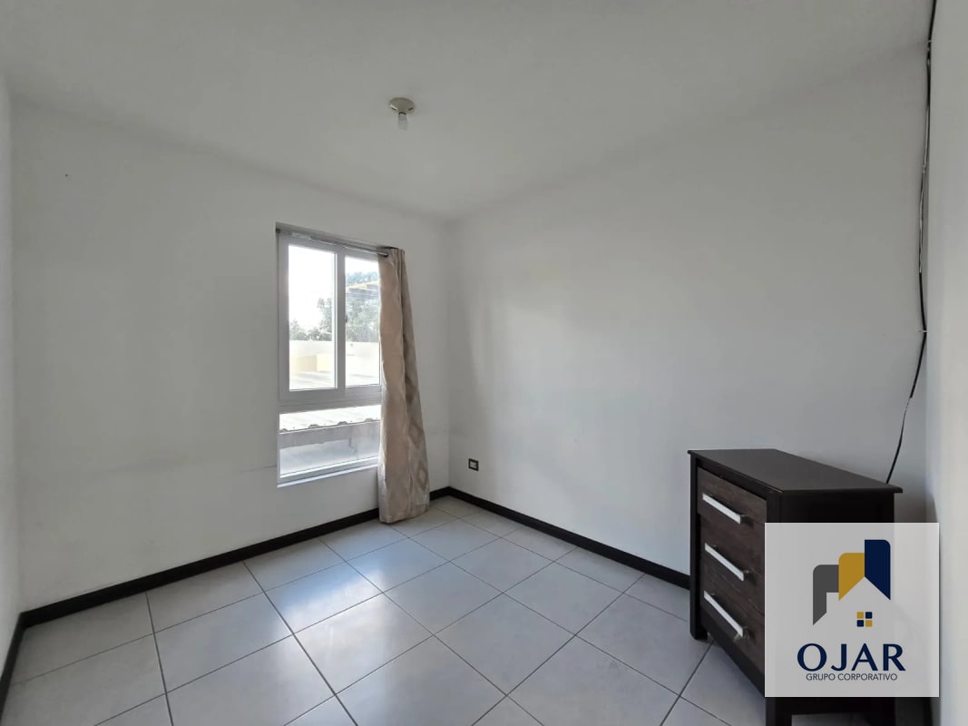 Apartamento en Venta zona 11, Condominio Vistas de las Charcas - 4