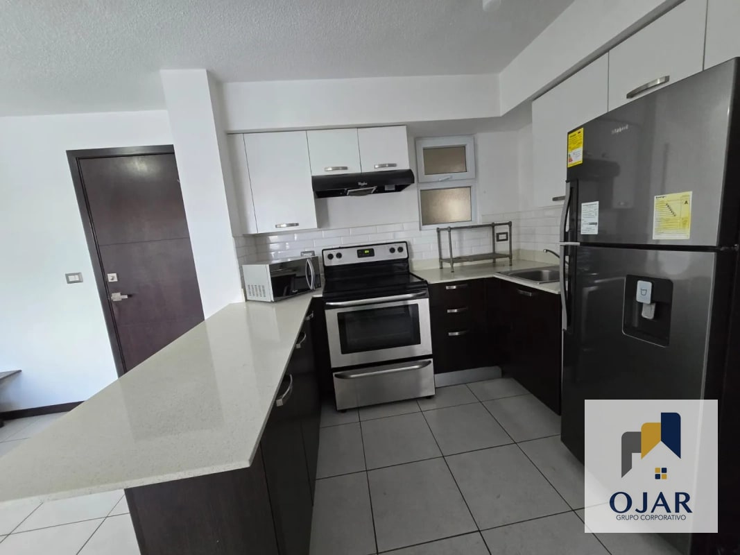 Apartamento en Venta zona 11, Condominio Vistas de las Charcas - 10