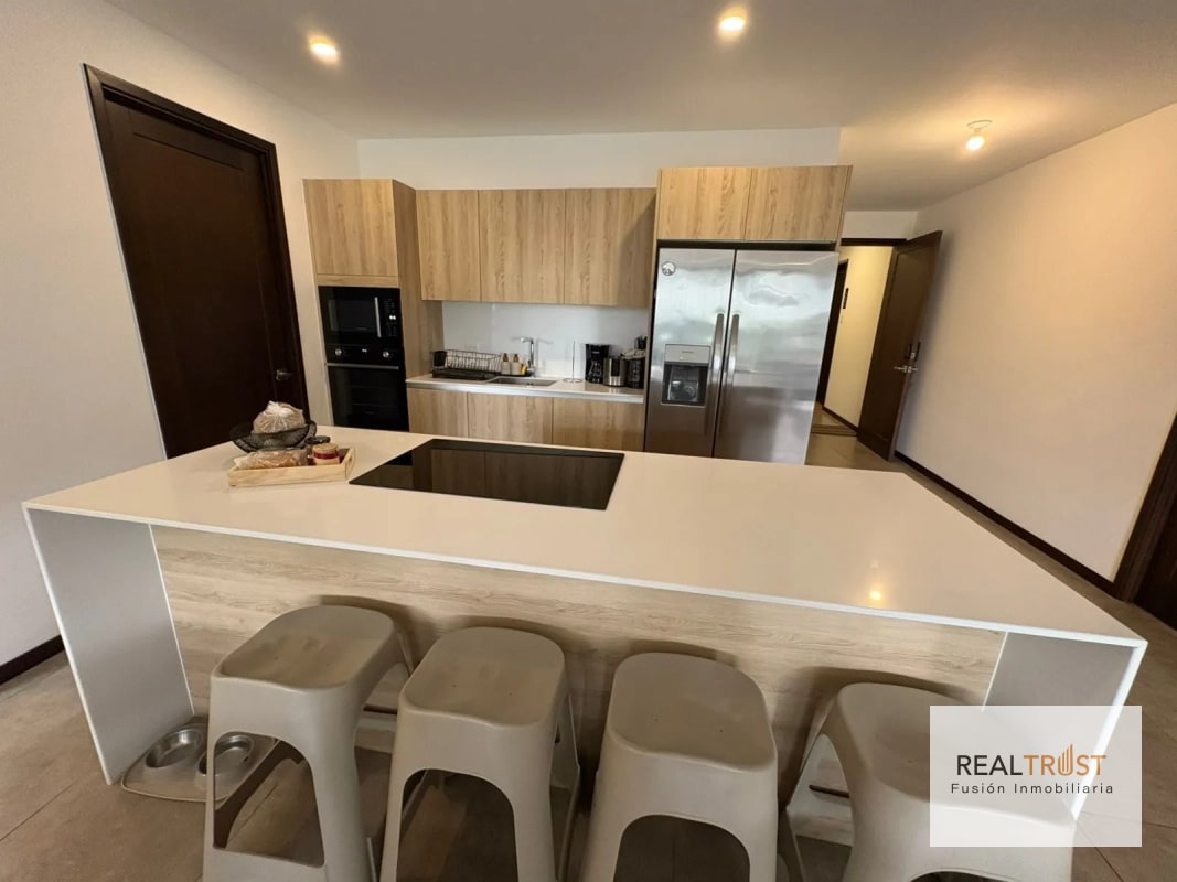 VENDO APARTAMENTO CON VISTAS ESPECTACULARES - ALBERO SAN LÁZARO ZONA 15 - 7