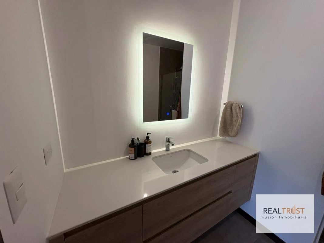 VENDO APARTAMENTO CON VISTAS ESPECTACULARES - ALBERO SAN LÁZARO ZONA 15 - 15