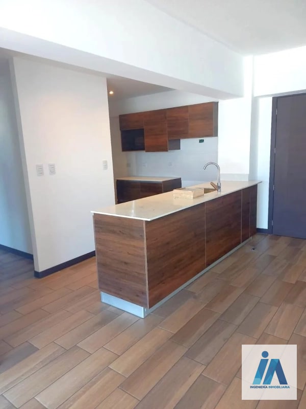 APARTAMENTO EN APARTAMENTO EN VENTA / ALQUILER - 📍Torre Pamplona 14 calle , zona 13  | Nivel alto - 12