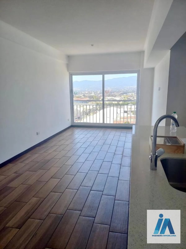 APARTAMENTO EN APARTAMENTO EN VENTA / ALQUILER - 📍Torre Pamplona 14 calle , zona 13  | Nivel alto - 10