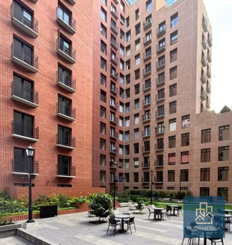 Apartamento con excelente ubicación en venta, Edifico Céntrico, Zona 5 - 9