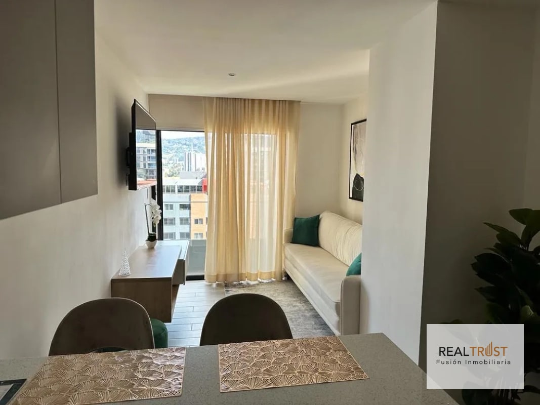 Apartamento amueblado zona 10 - 17