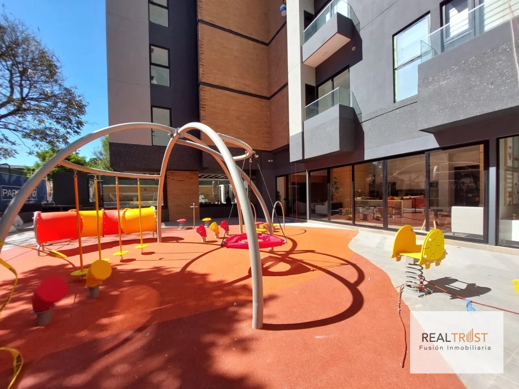 Apartamento amueblado zona 10 - 14