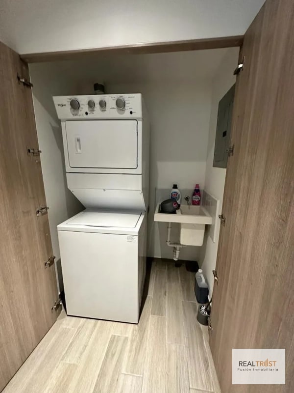 Apartamento amueblado zona 10 - 5