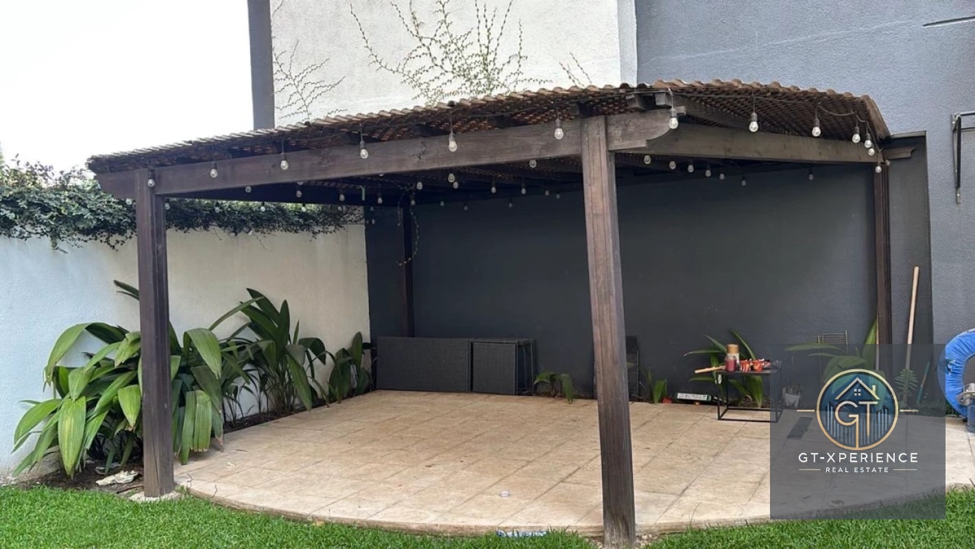 Lindo apartamento en edificio Attica, Zona 14 - 2