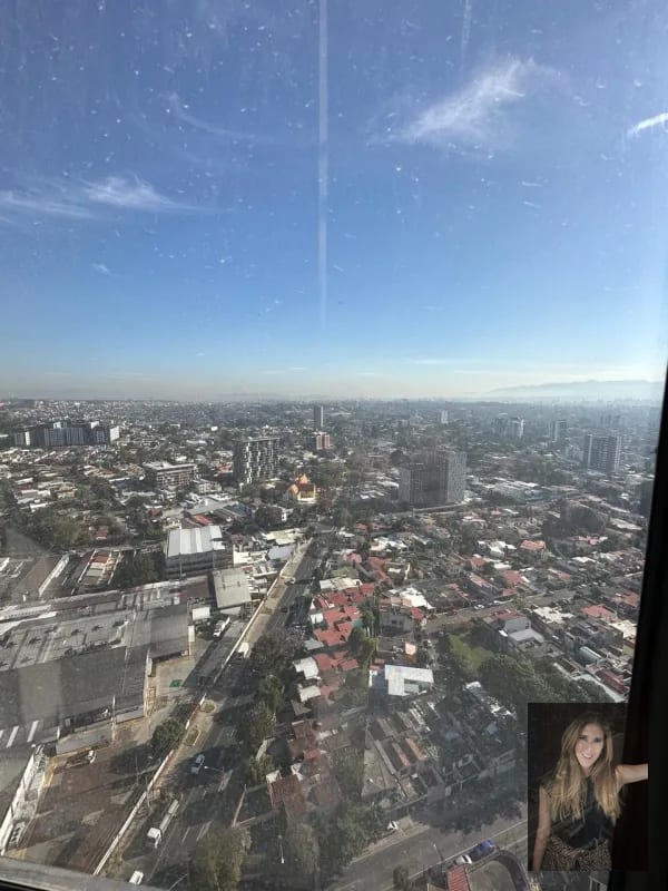 Apartamento en venta Edificio Altaire zona 11 — Apartamento en Venta en Zona 11, Guatemala, Ciudad — foto 5 de 9