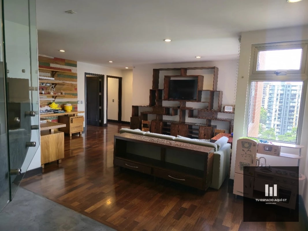 Hermoso Penthouse en Venta en Zona 10 - 3