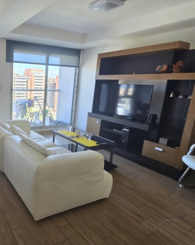 APARTAMENTO EN VENTA ZONA 10, CITY HAUS. NIVEL ALTO - 7