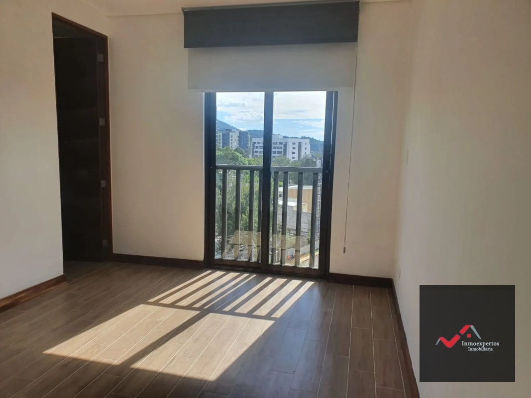 APARTAMENTO EN VENTA ZONA 15 - 7