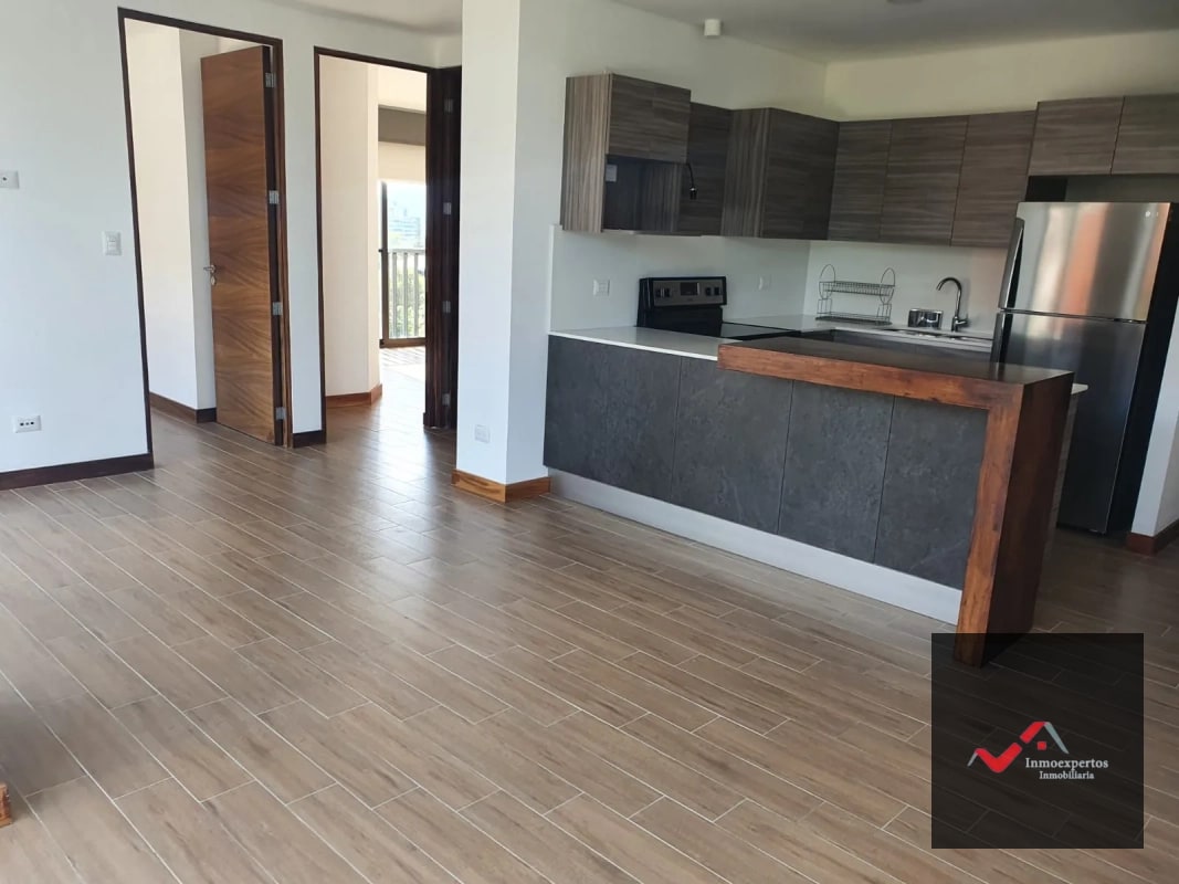 APARTAMENTO EN VENTA ZONA 15 - 6