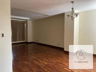 Apartamento en renta en Oakland, zona 10 — Apartamento en Alquiler en Zona 10, Guatemala, Ciudad — miniatura 8 de 16