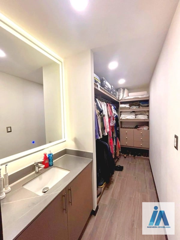 APARTAMENTO EN VENTA – Edificio Niko10, Zona 10 - 5
