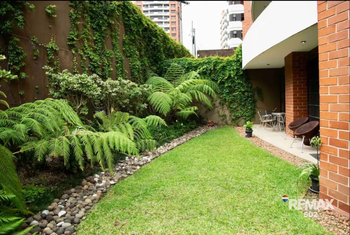Apartamento con Jardín - Zona 14 — Apartamento en Alquiler en Plenum 14, Zona 14, Guatemala, Ciudad — foto 6 de 12