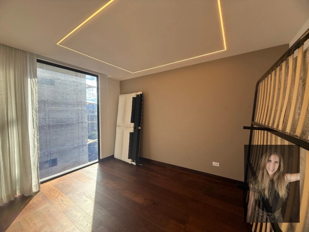apartamento en renta Edificio Vasanta zona 10 - 11