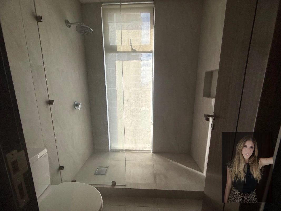 apartamento en renta Edificio Vasanta zona 10 - 8
