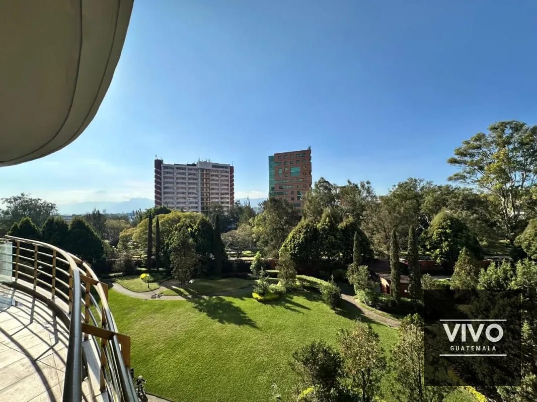 Apartamento amplio en renta – TADEUS, Zona 14, $2400 — Apartamento en Alquiler en Tadeus, Zona 14, Guatemala, Ciudad — foto 1 de 14