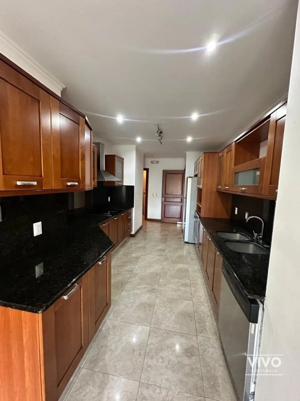 Apartamento amplio en renta – TADEUS, Zona 14, $2400 - 9