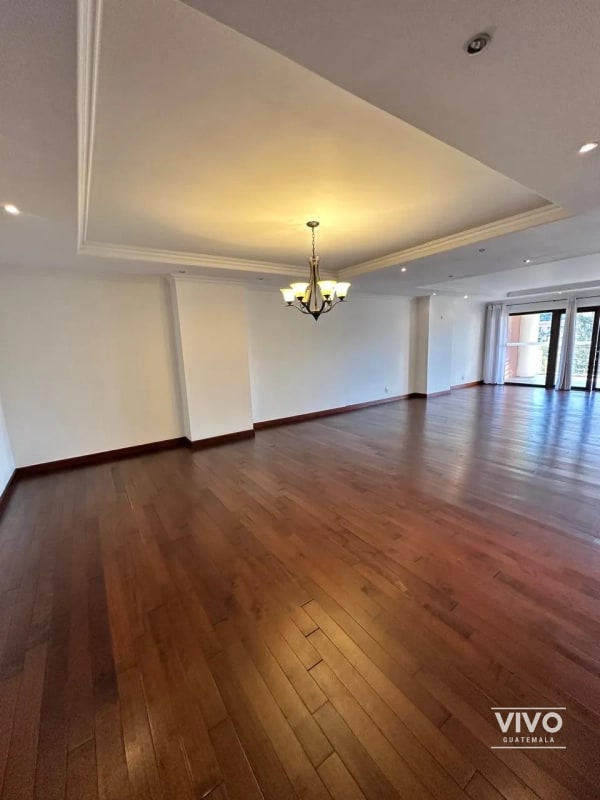 Apartamento amplio en renta – TADEUS, Zona 14, $2400 - 4