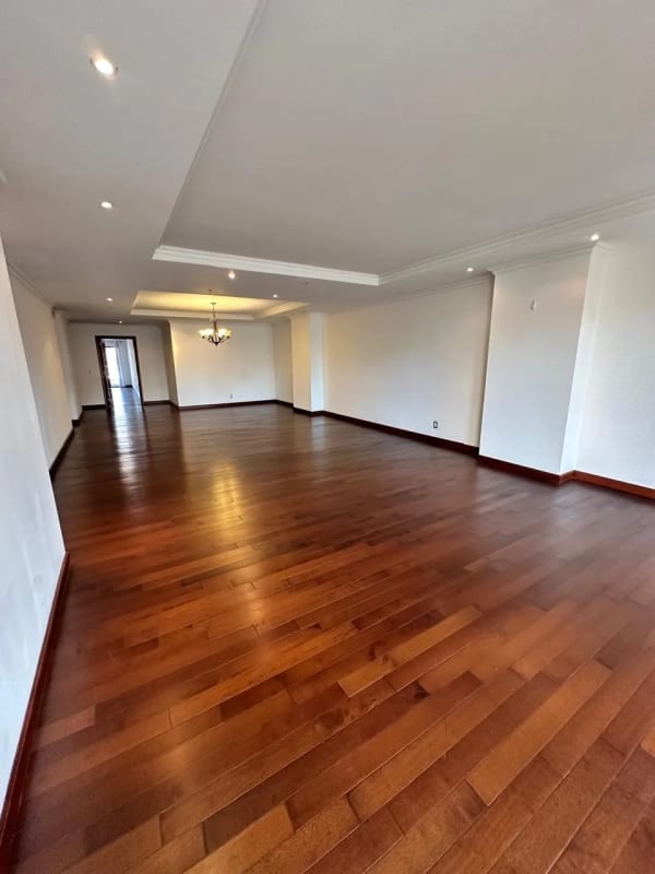 Apartamento amplio en renta – TADEUS, Zona 14, $2400 — Apartamento en Alquiler en Tadeus, Zona 14, Guatemala, Ciudad — foto 3 de 14