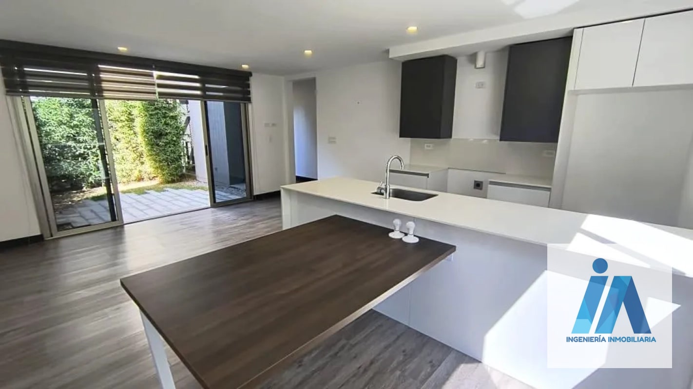 APARTAMENTO EN VENTA CON JARDÍN🍃📍Edificio Iridia, z. 13 ¡Un refugio de paz y naturaleza en la ciudad! - 13
