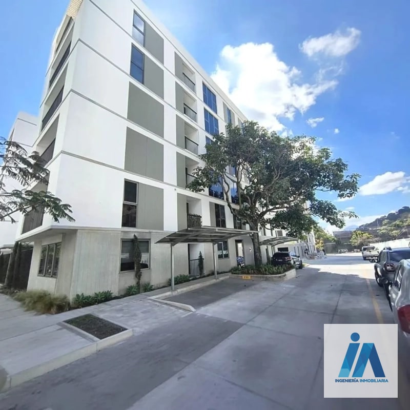 APARTAMENTO EN VENTA CON JARDÍN🍃📍Edificio Iridia, z. 13 ¡Un refugio de paz y naturaleza en la ciudad! - 2