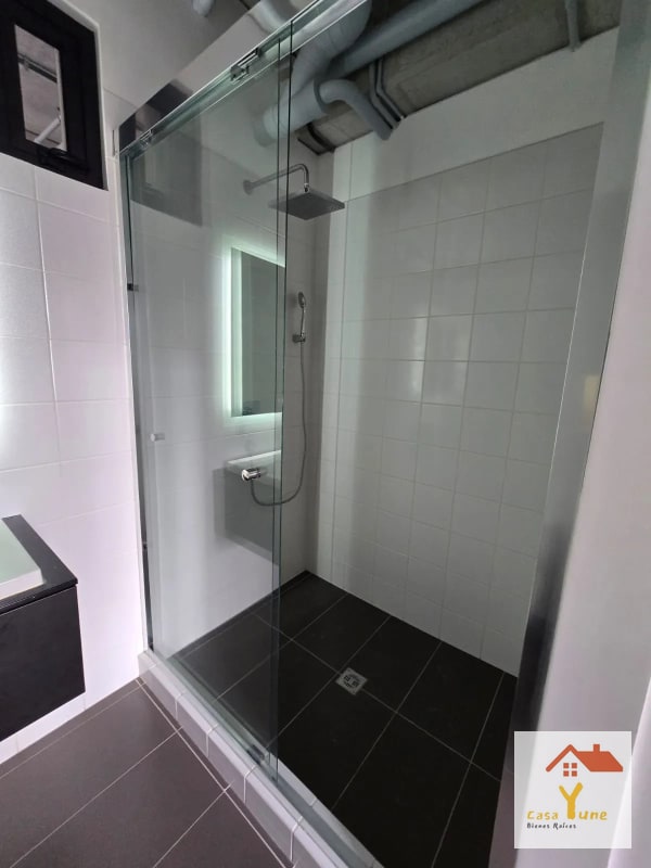 Apartamento en alquiler zona 16 Shift Cayala amueblado - 10