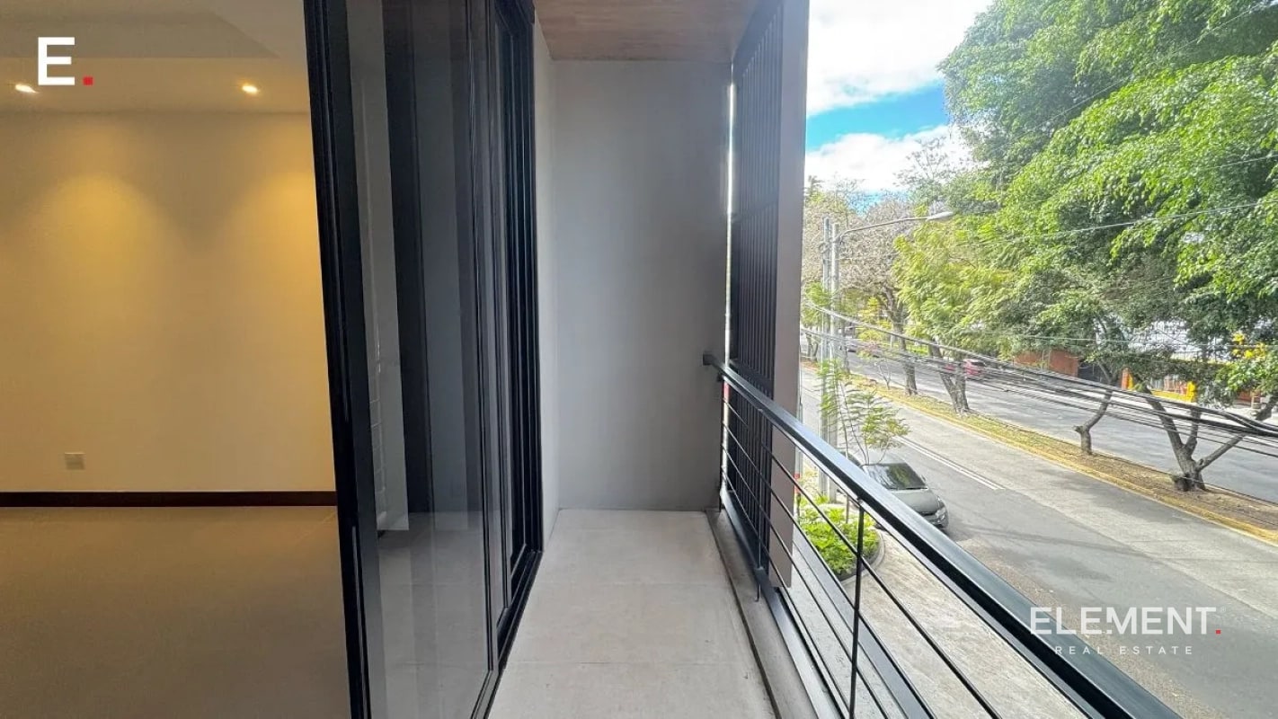 Apartamento con jardín en venta -AILÉ zona 13 - 5