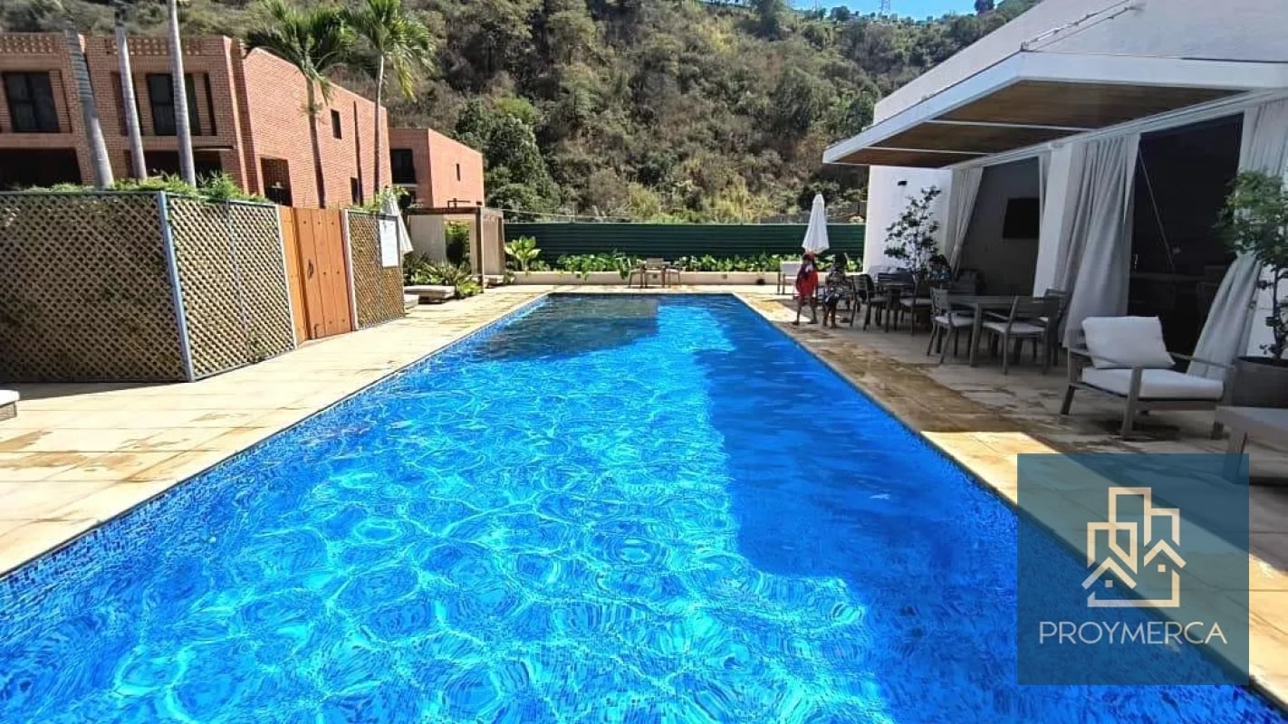 Apartamento con jardín en venta, Edificio Iridia, Zona 13 - 4