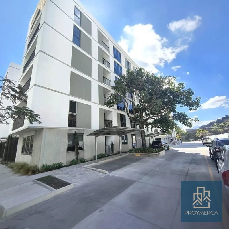Apartamento con jardín en venta, Edificio Iridia, Zona 13 - 3