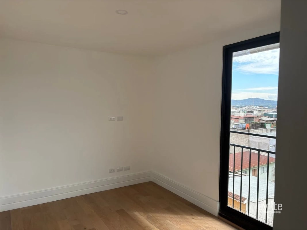 Apartamento tipo estudio en alquiler en Centrico, zona 5.    Q5,500.00 incluye linea blanca. - 7